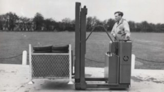 Chief engineer Freddy Arnot and the first reach truck in Europe, FRES 2.