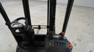 The view from the cab of an Xi model from Linde Material Handling.