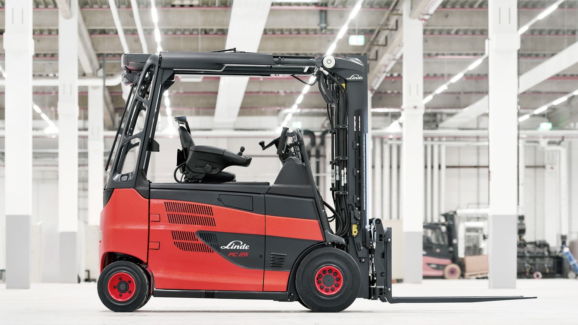 Linde forklift kid