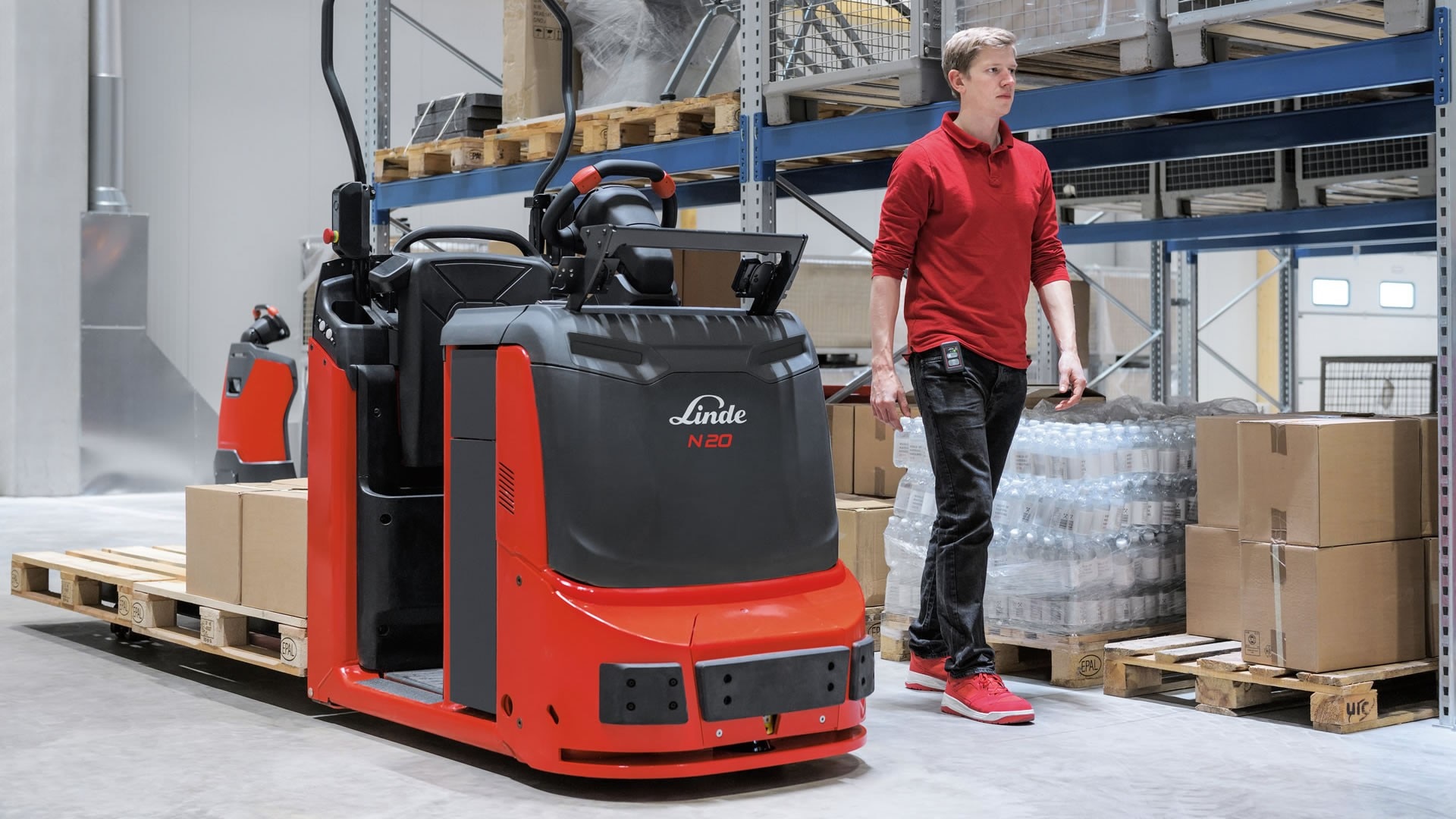 Order pickers from Linde Material Handling